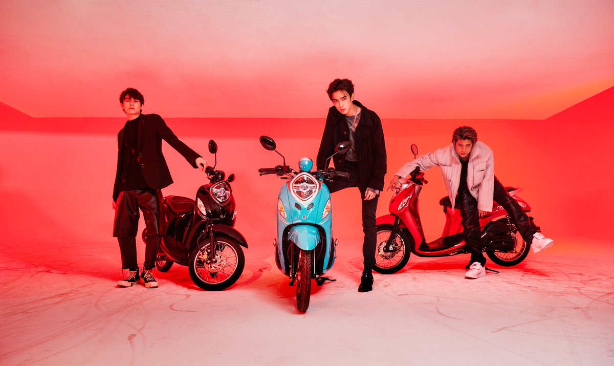 Trinity_Trend's tweet photo. เหมือนมีคนรู้วิธี มาเร้วซ๋าววว รัวๆ เลยจ้าา 👉👉TRINITY x YAMAHA

#Yamaha #RevsyourHeart
#ItsAutomatic #Fino125
#TRINITY_TNT
#4NOLOGUE https://t.co/BYvVtmmWCg