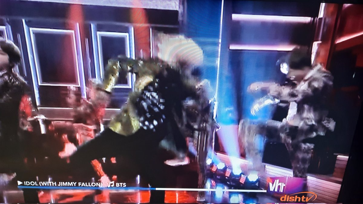 snowworld3012's tweet photo. ๐ฒ OMG๐ค๐ป๐ฅณ๐คฉ๐๐๐ญ๐ญ๐ญ๐ญPERFORMANCE thank u vh1 @Vh1India #vh1playlist @BTS_twt #vbday #HappyBirthdayTaehyung https://t.co/gt6Wf5lyG7