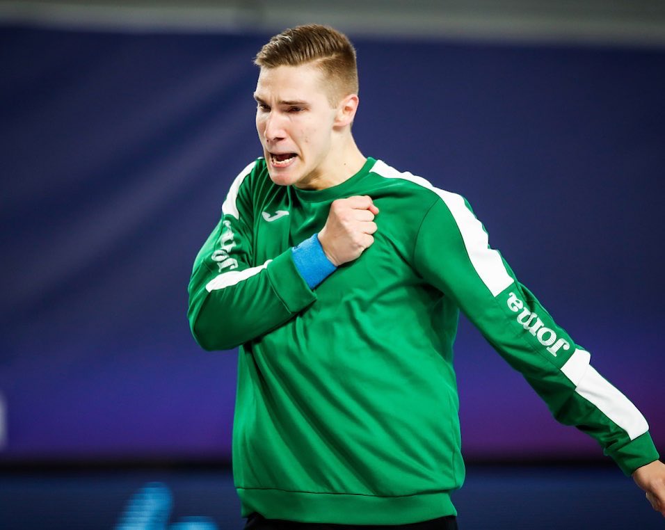 HRS_CHF's tweet image. 🏆 | #momenttoremember #2021🥈

✨ Kraj godine nam je pokucao na vrata, a uz brojne utakmice, pojedinačna i grupna priznanja naših selekcija, klubova, igračica &amp;amp; igrača, na najviše postolje velikog natjecanja ove godine, popela se #crohandball čudesna generacija JUNIORA 🥈🤩