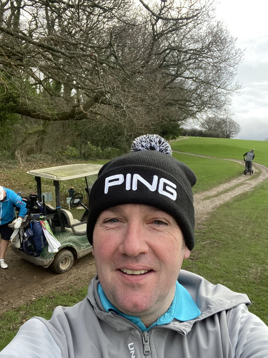 neillreeshughes's tweet photo. Calm before the storm! 🌧💦💨⛳️#greattobeout https://t.co/C3muVp7MrY