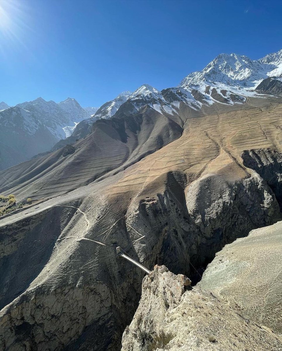 VisitPkNow's tweet photo. Malturo Bridge, Chunda valley, Skardu, Gilgit Baltistan. 😍

#Pakistan #Skardu #GilgitBaltistan #Gilgit https://t.co/EoHl2bI3VE