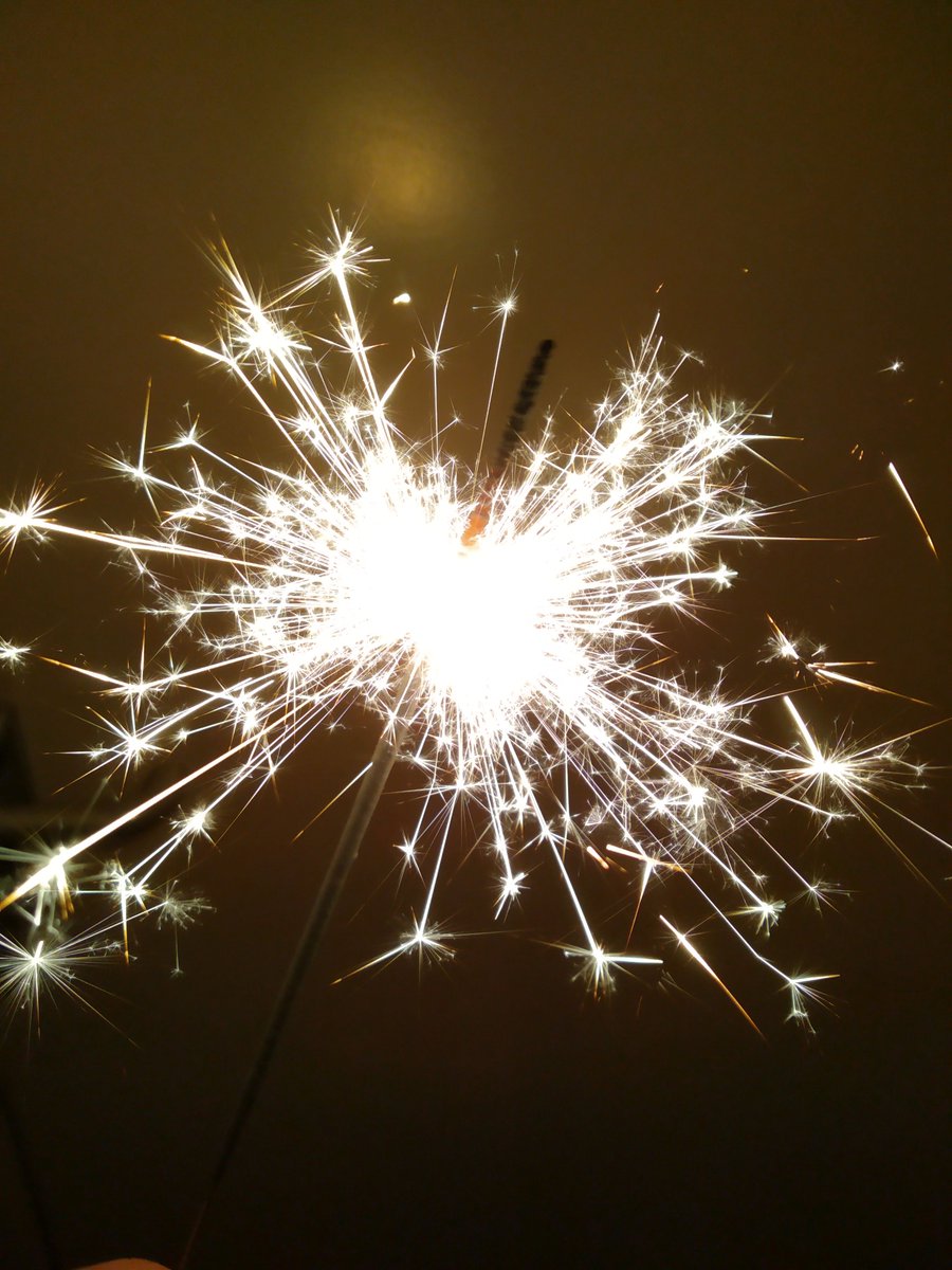 Guten Morgen! <a href="/epdOst/">epd Ost</a> wünscht allen Followerinnen und Followern einen guten Rutsch ins neue Jahr und einen optimalen Start in 2022!