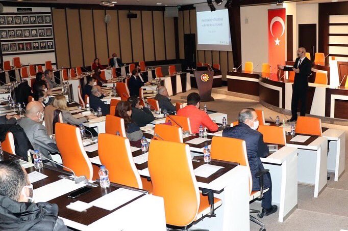 Afyon’da çok verimli bir eğitimi daha tamamladık. 👍

#ihsanataov #bayprotokol #protokol #temsil #kurumsal #nezaket #imajyonetimi #eğitim #gelişim  #afyonticaretodası