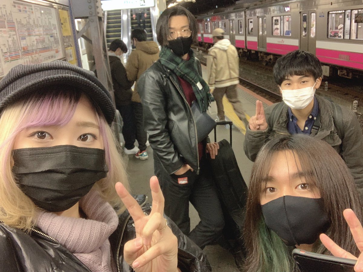 STIR_MAY's tweet photo. ANGAありがとうございました！🔥
これにて2021年のライブ終了👏🏻

今年1年 STIR MAY を応援して下さりありがとうございました！
また来年���、STIR MAYの応援よろしくお願いします💮 https://t.co/h0yp60QVXG