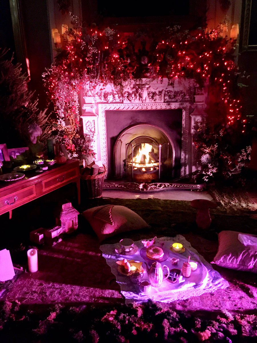 QLitigation's tweet image. A great time had by all ! #ChristmasAtCastleHoward