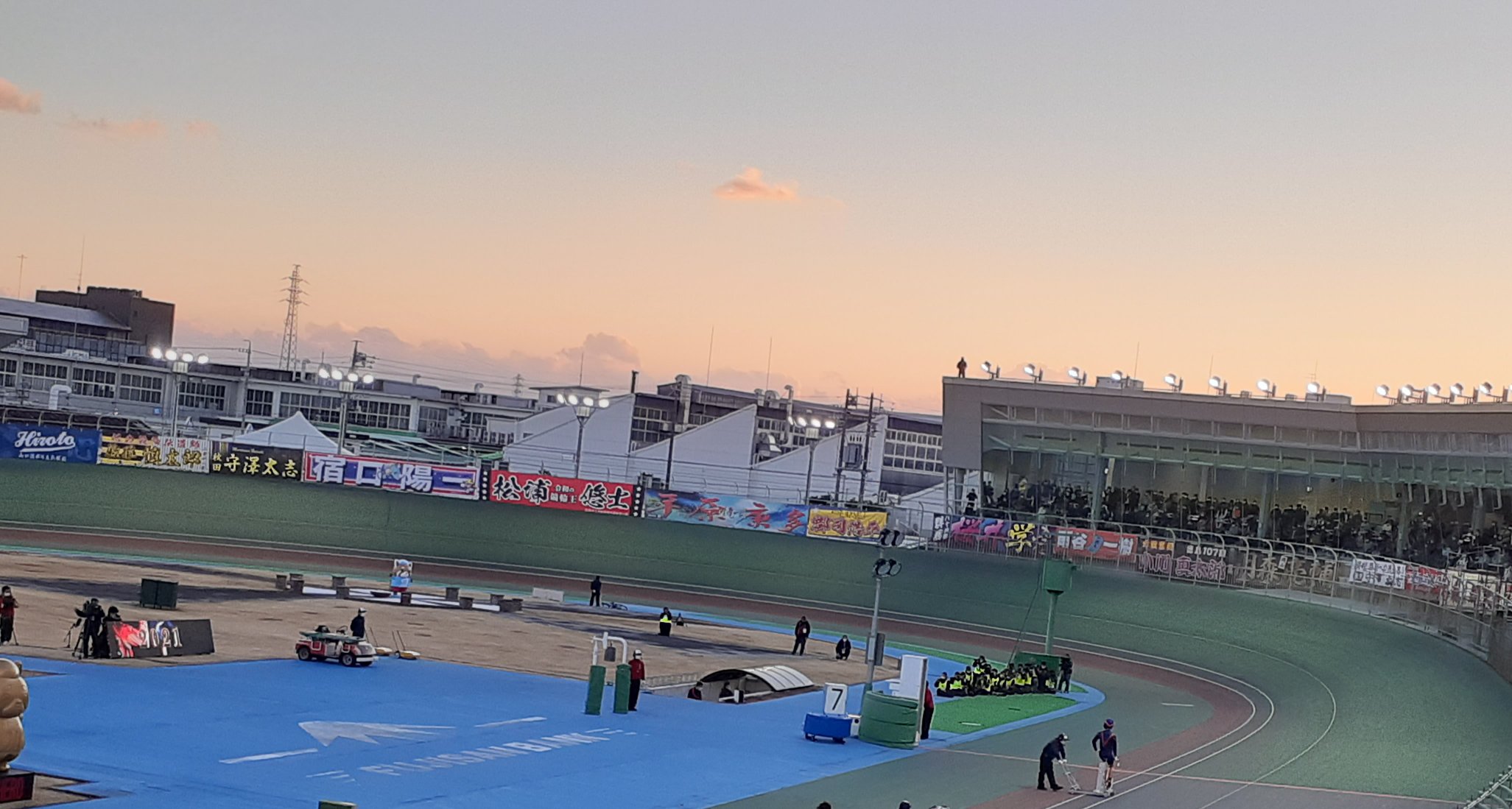 立川らく人 (tatekawarakuto) / Twitter