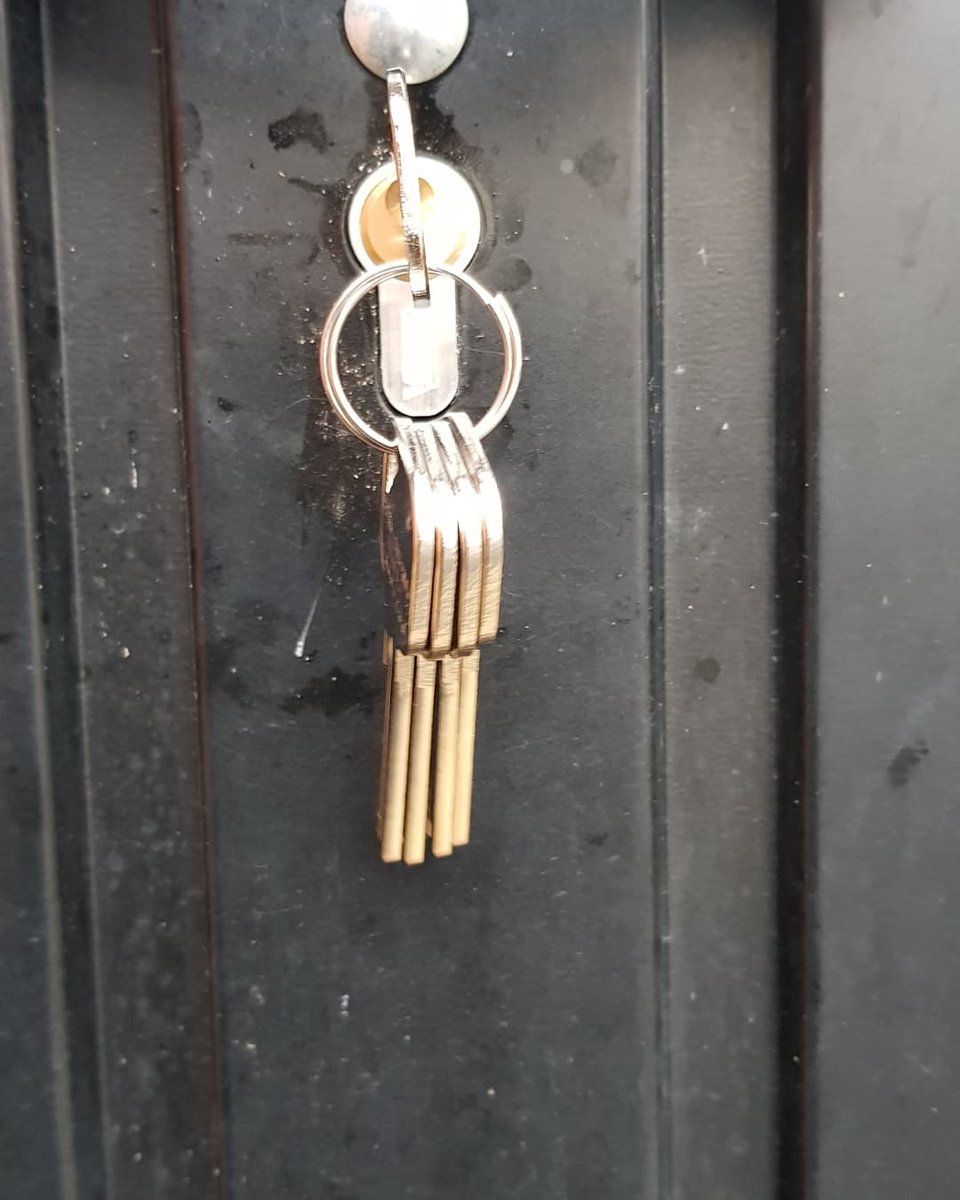 Champion Lady Locksmith tweet media