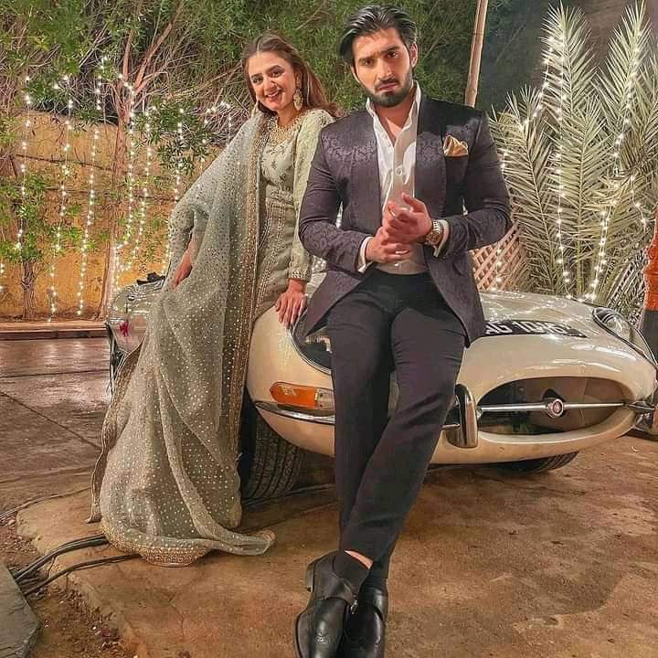 iDanialMughal's tweet photo. #MuneebBhutt and #HiraMani On Set of Upcoming Drama #Qismat...✨
Produced by : #NextLevelEntertainment
Channel : #AryDigital https://t.co/ENBH5oRWuZ