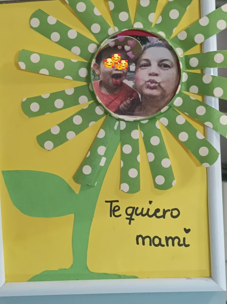La familia👨‍👩‍👧‍👧es el mejor entorno para el desarrollo de los niños y niñas tutelados. Todos los tipos de familia son bienvenidas👨‍👧‍👦y pueden ser familias acogedoras. 
Lo más importante es la voluntad y ser capaz de ofrecer una estabilidad y una estancia a los pequeños y pequeñas.