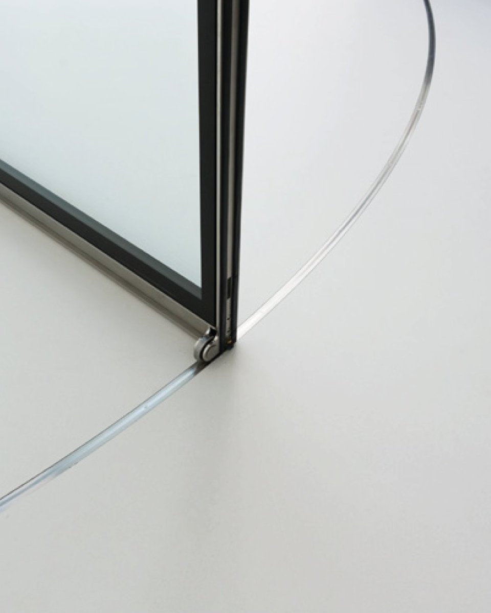 COMPACsurfaces's tweet photo. El diseño Micro Thassos de #MarmolCOMPAC aplicado, en la Fundación Sir Norman Foster ubicada en Madrid, de tal manera que desprende sensación de infinidad gracias a sus juntas invisibles. 
Link a nuestro catálogo: https://t.co/HhhcQr3LQg

#CompacSurfaces #arquitectura https://t.co/jQmERYPSNG