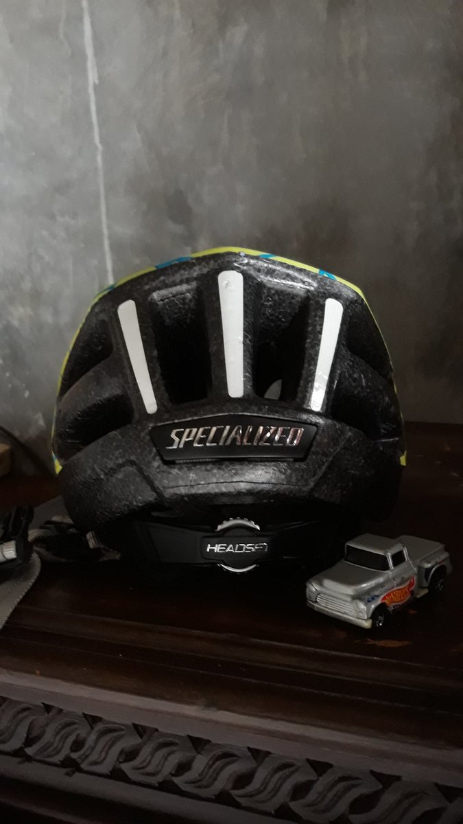 Faisal11057477's tweet photo. Wts
97% masih kaya baru
700.000
#fnfjb
#wtshelm https://t.co/bGEhgPLqOJ