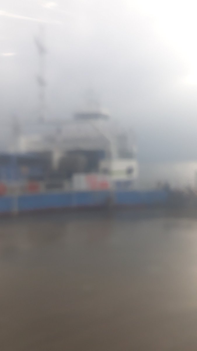 Berk58537933's tweet photo. Canakkale merkez  gorusmek isteyen bayan varsa dm acik ucretli  ucretsiz  fark  etmez  vapurdayim  1 saate  ordayim https://t.co/85p68sfvQ7