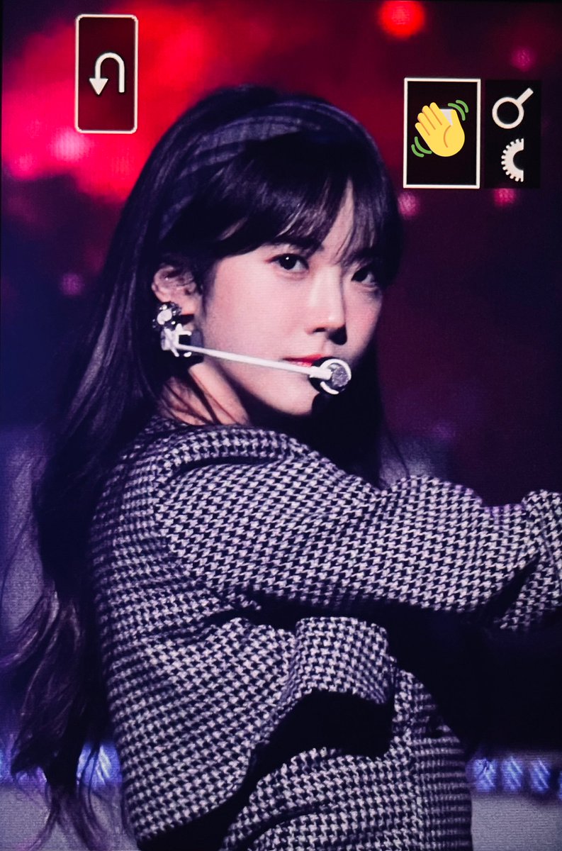 playwith_luda's tweet photo. 211230 프리뷰
👋
#우주소녀 #WJSN
#루다 #LUDA
#쪼꼬미
#슈퍼그럼요 https://t.co/cySUUdI7tf