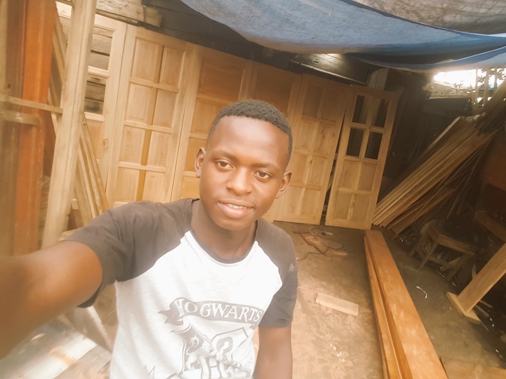 SuubiDouglas's tweet photo. Furniture is my lifestyle #tap me on for all deals https://t.co/2RuvQ3lYvI