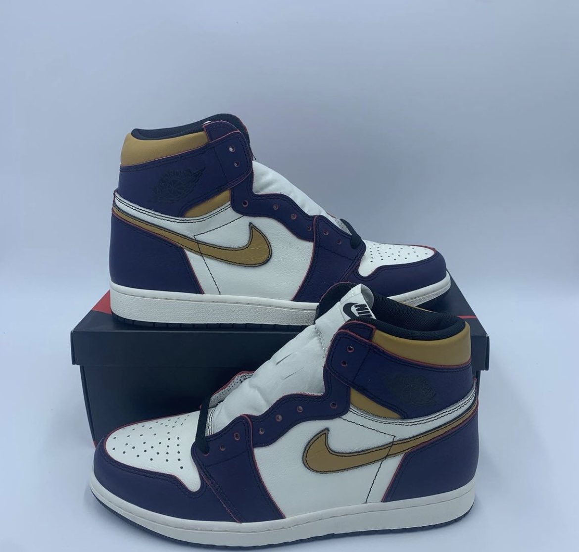 | All sizes available ☑️
| message me now