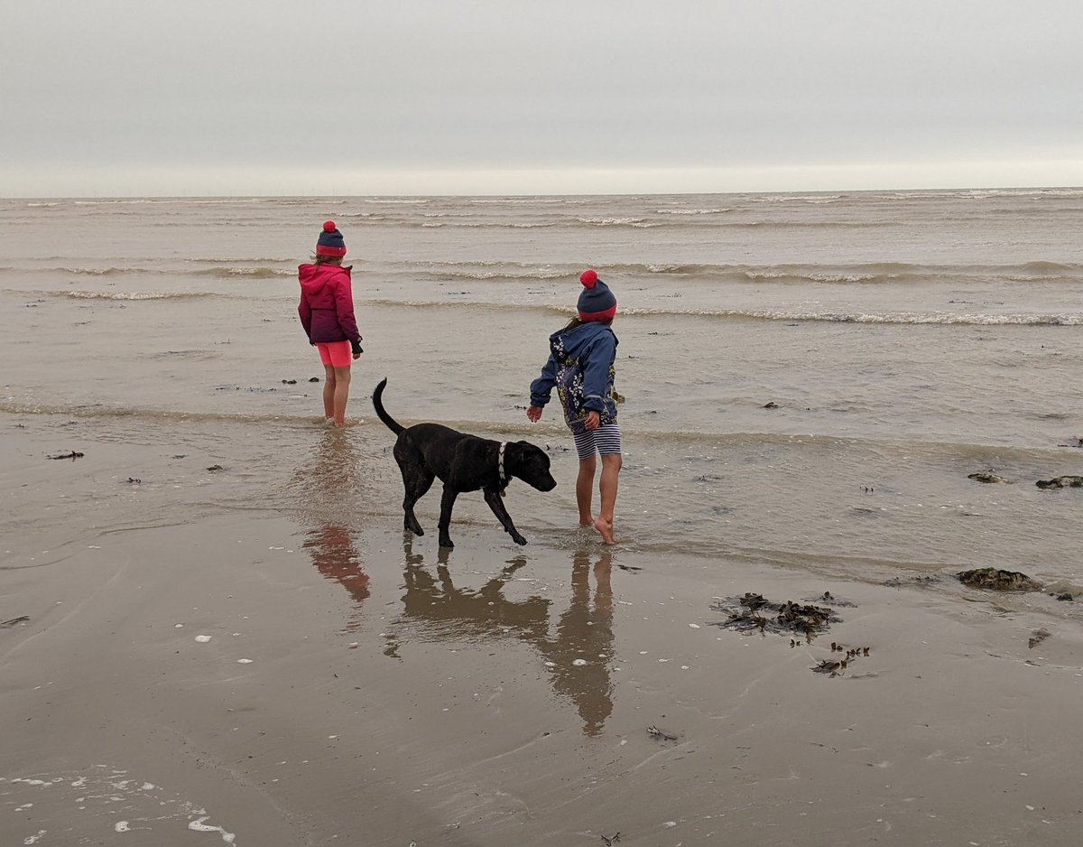 Winter trip the "beach-side" as the children say. They wanted to paddle in shorts... 🥶
