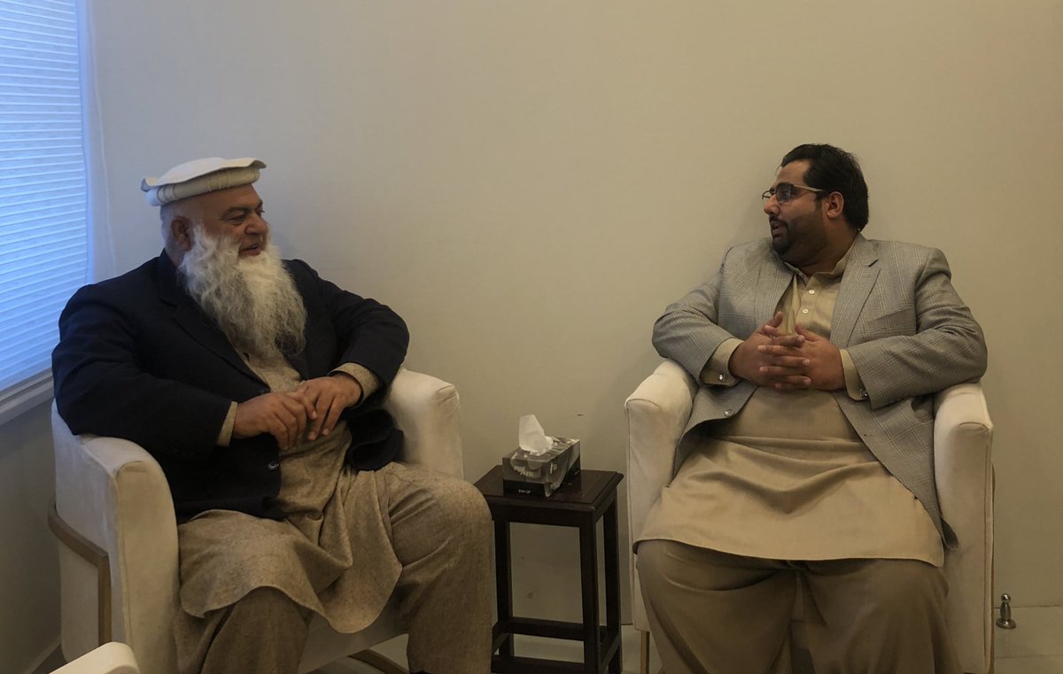 AhmedNawazKhan's tweet photo. اسلام آباد ، پی ٹی آئی بٹ خیلہ مالاکنڈ کے رہنما حاجی ایوب خان کی قومی وطن پارٹی کے مرکزی ڈپٹی جنرل سیکرٹری احمد نواز خان جدون سے ملاقات ، حاجی ایوب خان کا ساتھیوں سے صلاح مشورہ کے بعد کیو ڈبلیو پی میں شمولیت کا عندیہ https://t.co/4BCX4gY1SK