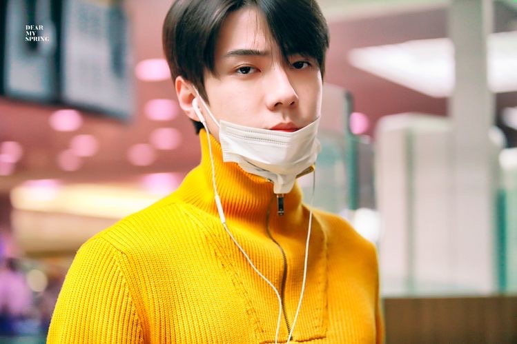 hourly sehun tweet media