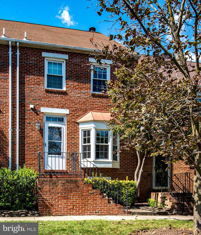 MBritvec's tweet photo. Interested in this property? Contact me to see it in person! #homesforsale  https://t.co/3tnJNT6HsW  [For sale] https://t.co/Zvdfa92ju0