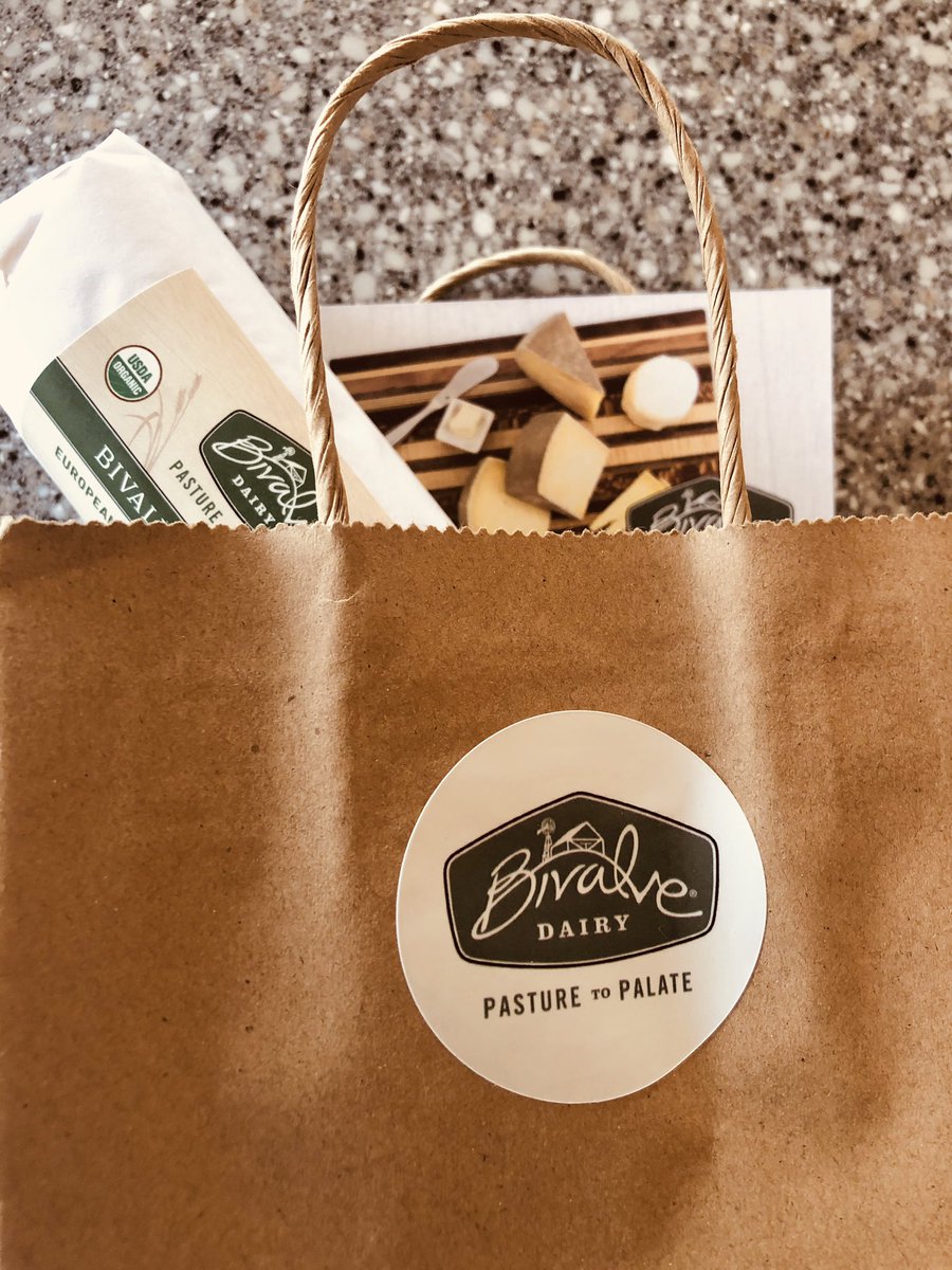 A fresh batch of butter hit the shelves this week!

#shopmillvalleymarket 
#woodlandsmarketfinds
#spreadableedible
#buttermeupwhydontyou
#itsourbreadandbutter
#pasturetopalate