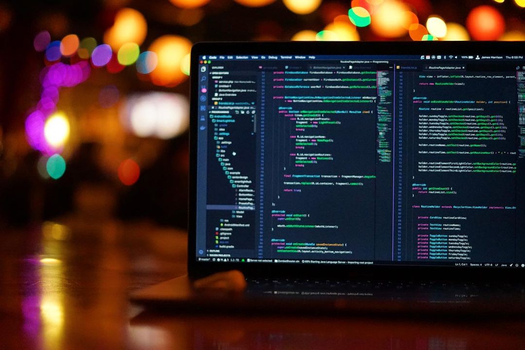 GoloiuCristi's tweet image. #codinglive