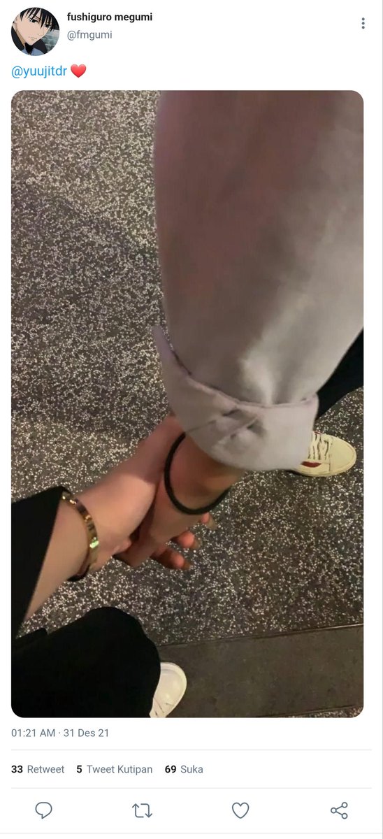 金 | au on📌 tweet media