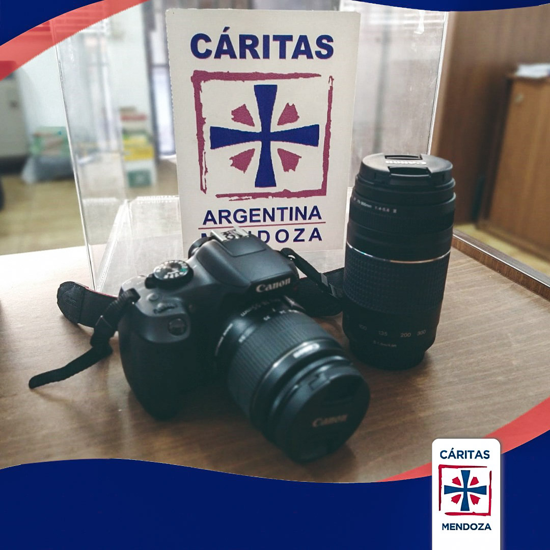 caritasmendoza's tweet photo. Agradecemos a @CaritasAR por el premio en el Primer Concurso Fotográfico: HISTORIAS DE VIDA EN CARITAS habiendo obtenido el primer puesto con la fotografía de @kikigarciaok y la historia de "Rodrigo y su hogar" 
 
¡Gracias! https://t.co/LVTI6gBzmG