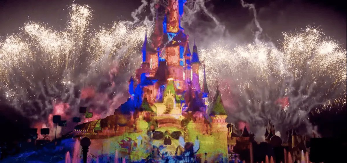 InsideTheMagic's tweet photo. Due to COVID Outbreak, Disney Park Makes MAJOR Operational Changes -- https://t.co/dKlUUyvuld

#disneylandparis #covid #disneyparks https://t.co/TfAcCuQb1Y