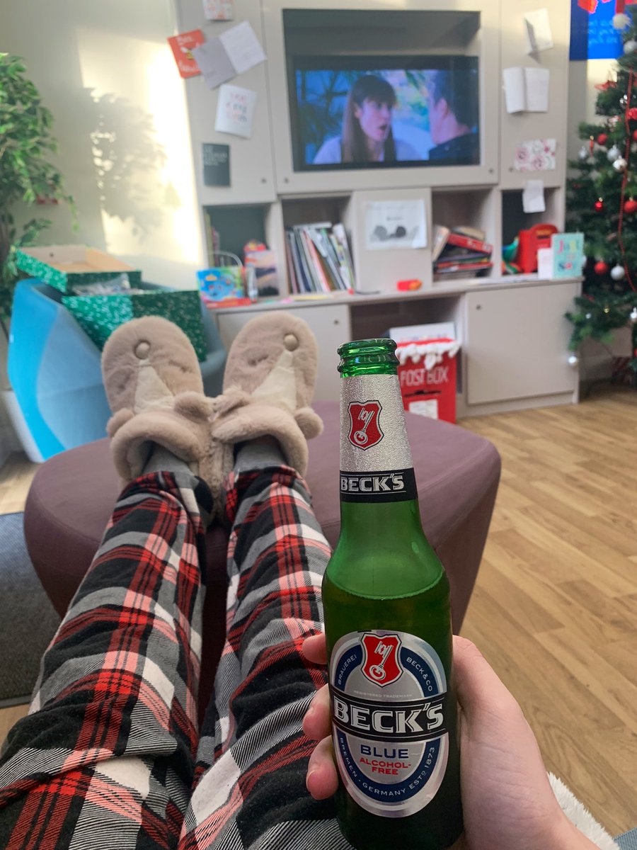 So every patient on the ward except for me has tested positive for covid &amp; have to isolate in their rooms for 14 days!

I’m definitely not taking advantage of having the ward to myself..🤫🍺😆
#HorrorMovieAndABeer