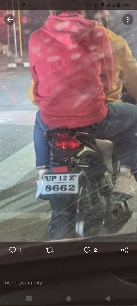DeepVerma1163's tweet photo. @AnkushKhan3 @trafficchd @RJMeenakshi1 @927bigfmchd @redfmchandigarh @AcpPalak @MirchiWorld @AkashvaniAIR @ssptfcchd Multiple violation by these two vehicles- Rider and Pawillion- Helmet Missing, High Security Number missing for both vehicles, Modified number plate on UP registeration vehicle. Both the bike ahead of Stop Lane. https://t.co/EvBpzhxfKs