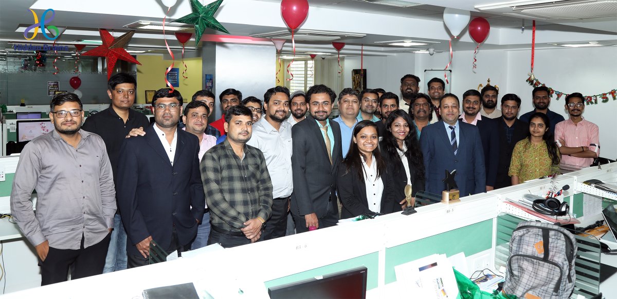 HiddenBrains's tweet photo. Hidden Brains conducts Hackathon, giving a platform to showcase new ideas & technical innovation. HBians came up with game-changing ideas aimed at automating processes & creating a profound impact on lives of people. #LifeAtHB #HBCelebrates #HBrocks #hbmerrychristmas #hackathon https://t.co/8TqG4y5XvE