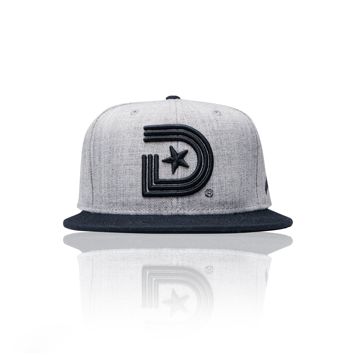 TripleDgear's tweet photo. "Be careful who you trust, The devil was once an angel" 

Top off your look with the Heather Wool Classic Snapback, this cap is constructed with multicolored: cotton, polyester and rayon to create the “Heather effect”. 

 #hatbrim #hatclub #thehatdealers
 #hatstoreworld https://t.co/WkRGq0QwuN