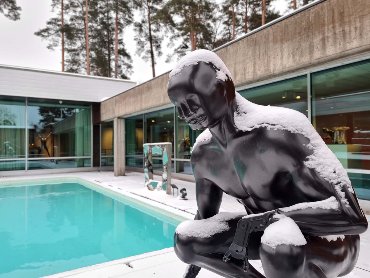 Didrichsen on avoinna myös koronapassin käyttörajoitusten ajan 30.12.–20.1.2022. Museoon kerralla otettavien kävijöiden määrä rajataan puoleen normaalista. Lisäksi tarkastamme koronapassin.

Björn Weckström – Ihminen, kone ja koru päättyy 30.1.2022! #bjornweckstrom #didrichsen