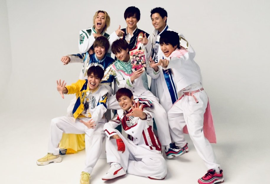 BOYMEN10th's tweet photo. #ボイメン10周年ブック が今年の話だって本当ですか？😶2021年も #ボイメン が駆け抜けすぎててもっと昔かと…(前半は特に一瞬すぎた) https://t.co/aNHgOs7Ms5