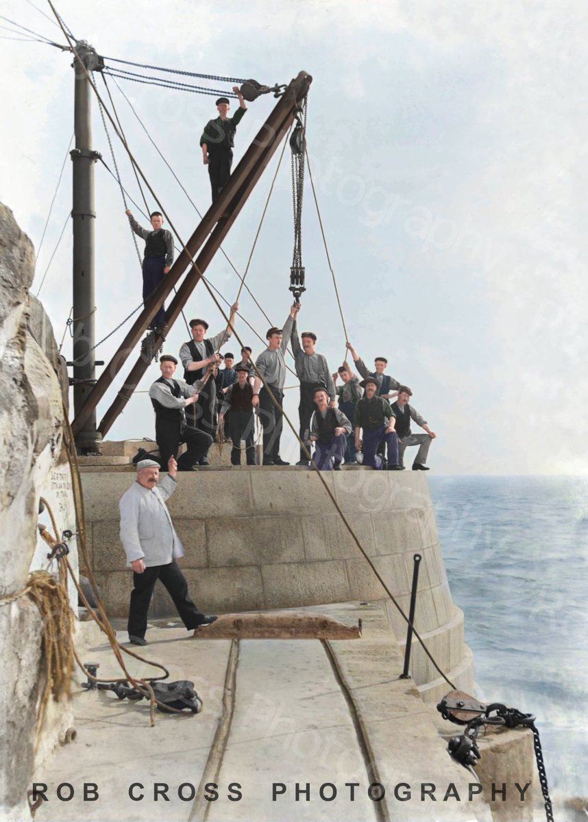 RobCross247's tweet photo. Bringing #Ireland's #History to Life 🇮🇪💡🏗️
My restored & colourised c1900 Robert Stawell photo featuring master stonemason James Kavanagh with his fearless construction workers working on the Fastnet Lighthouse off the coast of #Cork in the Atlantic Ocean.
📚#TheColourOfIreland https://t.co/5wA9y2hMYH