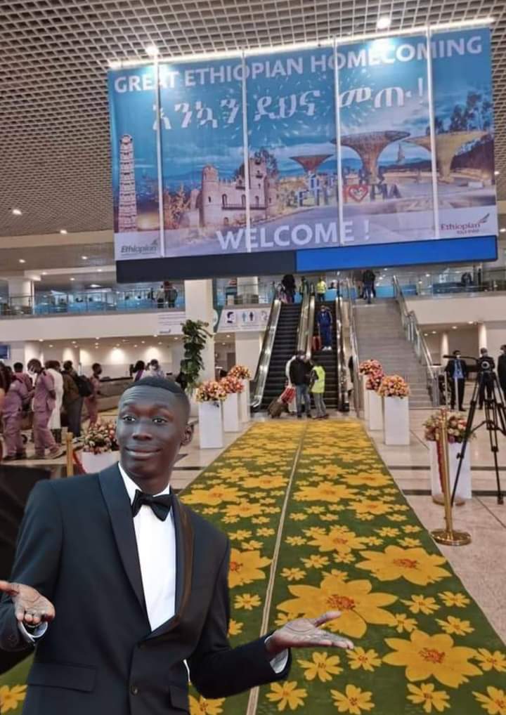 Abyotmulatu1's tweet photo. #mrchaos where is the war ? እያለ አይመስልም።ወኔድሜ ጦርነቱ ያለው አሜሪካ እና የአውሮፓ ኢምባሲዎች ውስጥ ነው☺ ኤንኳን ደህና መጣህ🙏
U.S. Embassy Addis Ababa where is the war ?
#nomore https://t.co/FhokVRhWnt