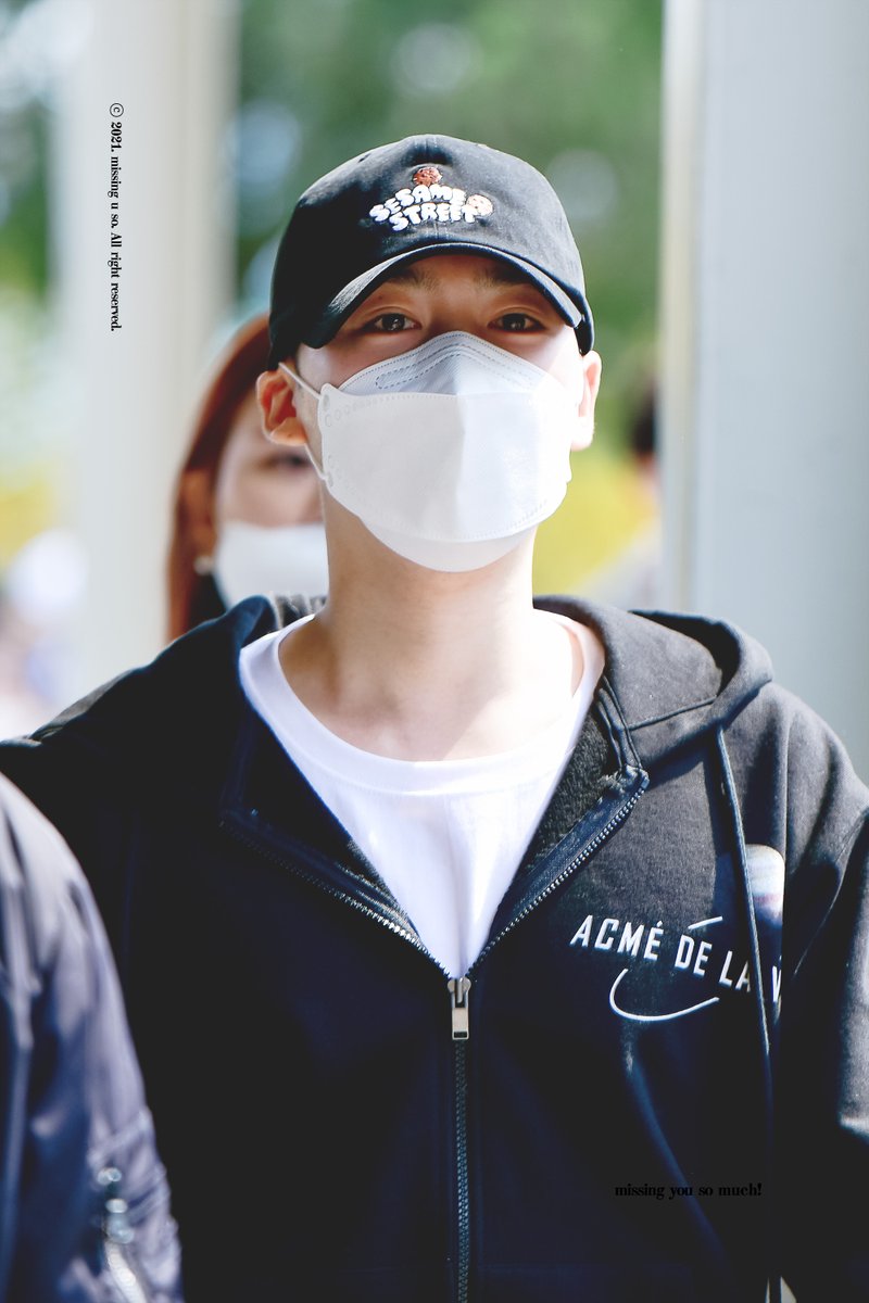 missing_u_so's tweet photo. 소집해제 추카!
#GuessWhosBackJINU
#김진우_싸랑해_많이_보고싶었어
@official_jinu_ https://t.co/I3nIRRkUIf