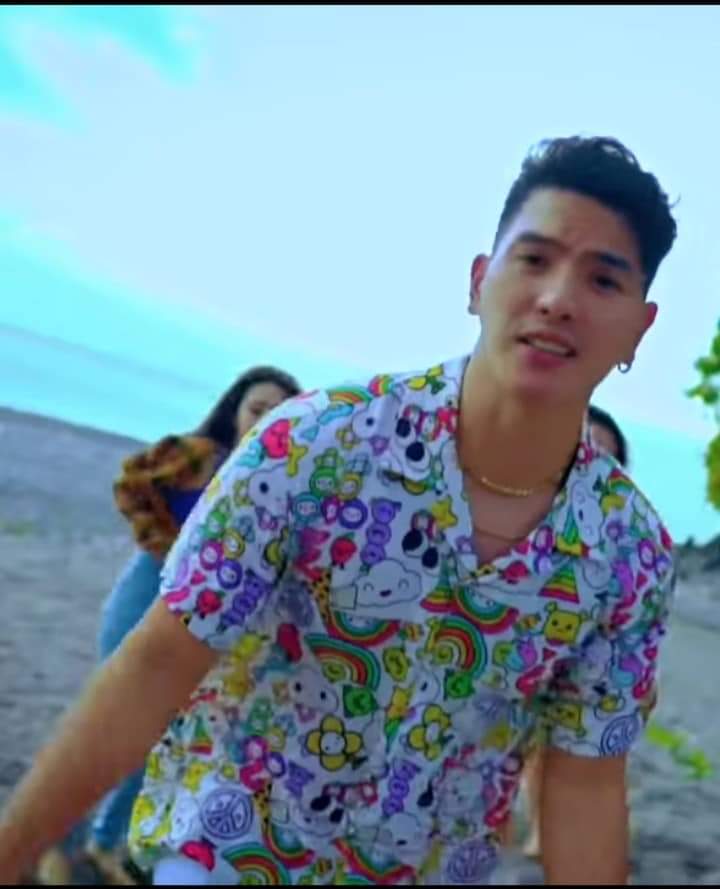 Emily78537183's tweet photo. Colorful polo shirt

MYGZ MUSIC VIDEO ON YT
#MygzMolinoMv https://t.co/60fVFRWh5z