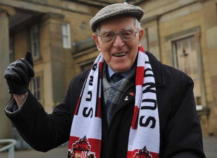 Supporters Association announce the retirement of their Chairman George Forster, 55 years spent at the <a href="/SunderlandAFC/">Sunderland AFC</a> supporters Association 👏👏