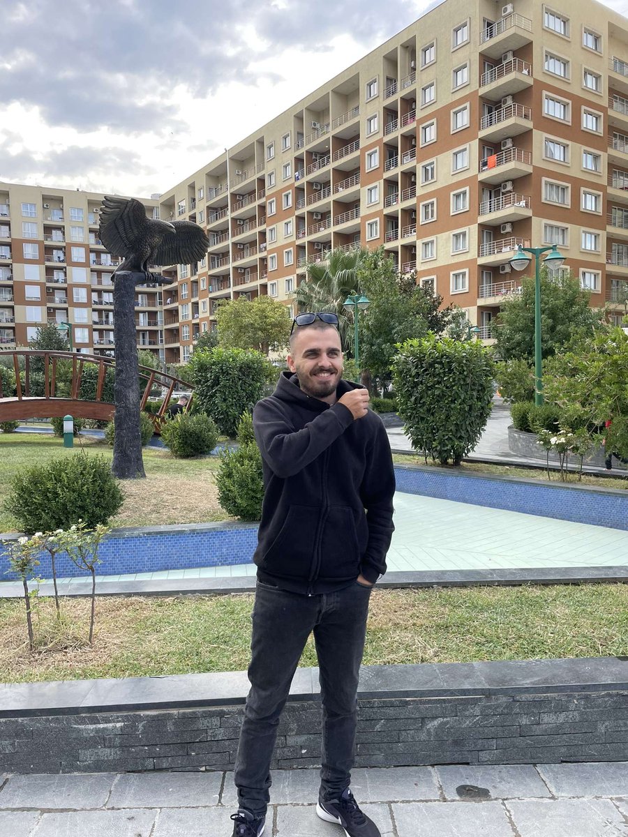 Qelinjo's tweet photo. 🦅 https://t.co/dVuit8K95i