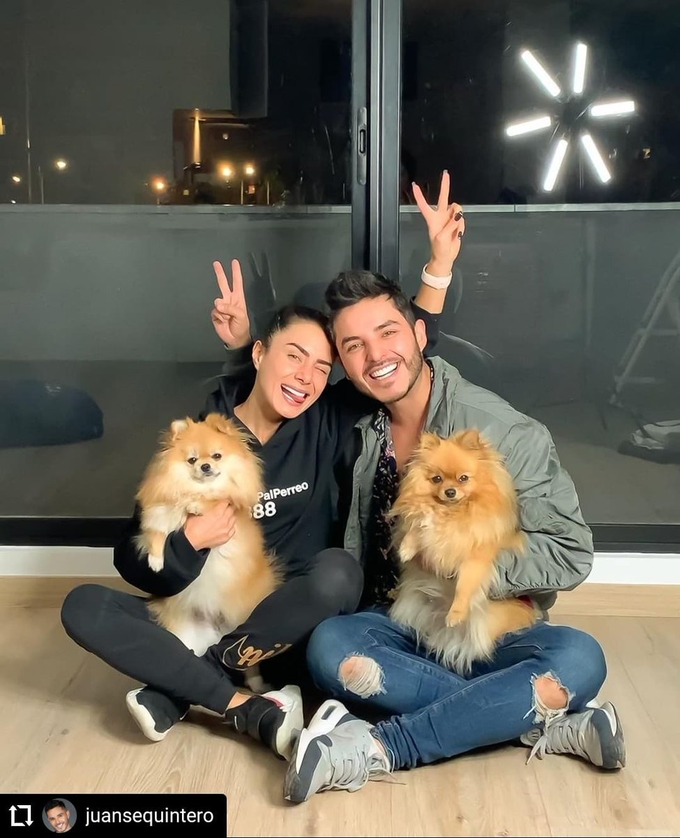 DiaaDiaCaracol's tweet photo. @JohaFadul y @JUANSE_QUINTERO se han caracterizado por su complicidad y compartir situaciones divertidas en sus videos para redes sociales. Tienen planeado radicarse en México. 💓👩❤️💋👨💑💌 #DíaADíaTuCasa #DíaADía #JohannaFadul #JuanseQuintero #FinDeAño #México https://t.co/pXLe3JJC4F