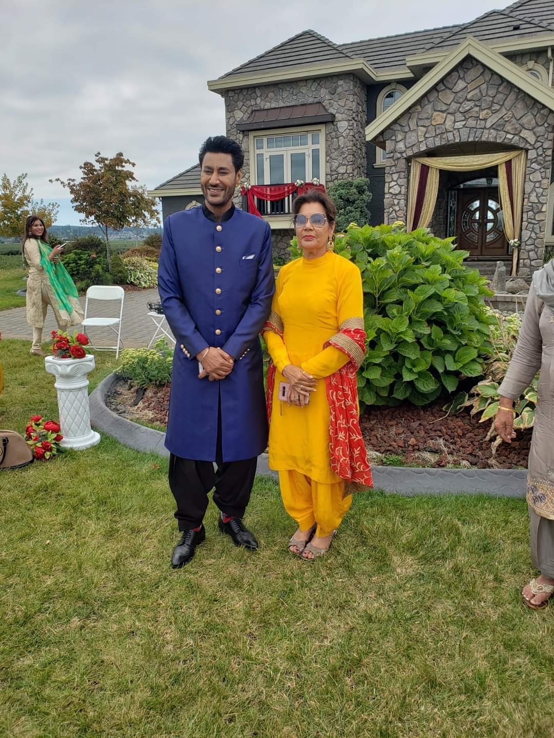 Happy birthday Harbhajan mann ji 
Heartiest congratulations ji 