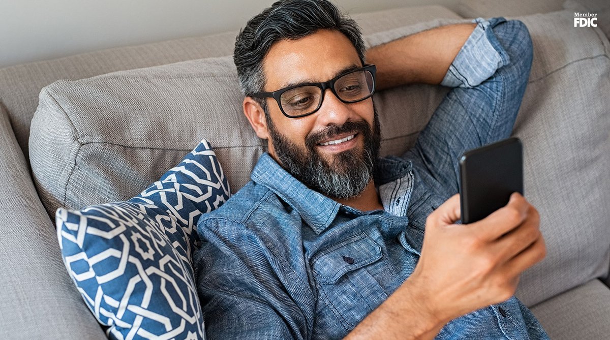 CITBank's tweet photo. With #eChecking at CIT Bank, you have 24/7 account access. Download the CIT Bank app or sign into online banking to make mobile deposits, balance inquiries, transfers and more. Learn more: https://t.co/yGBuOuReBv https://t.co/dXPXXiRSIR