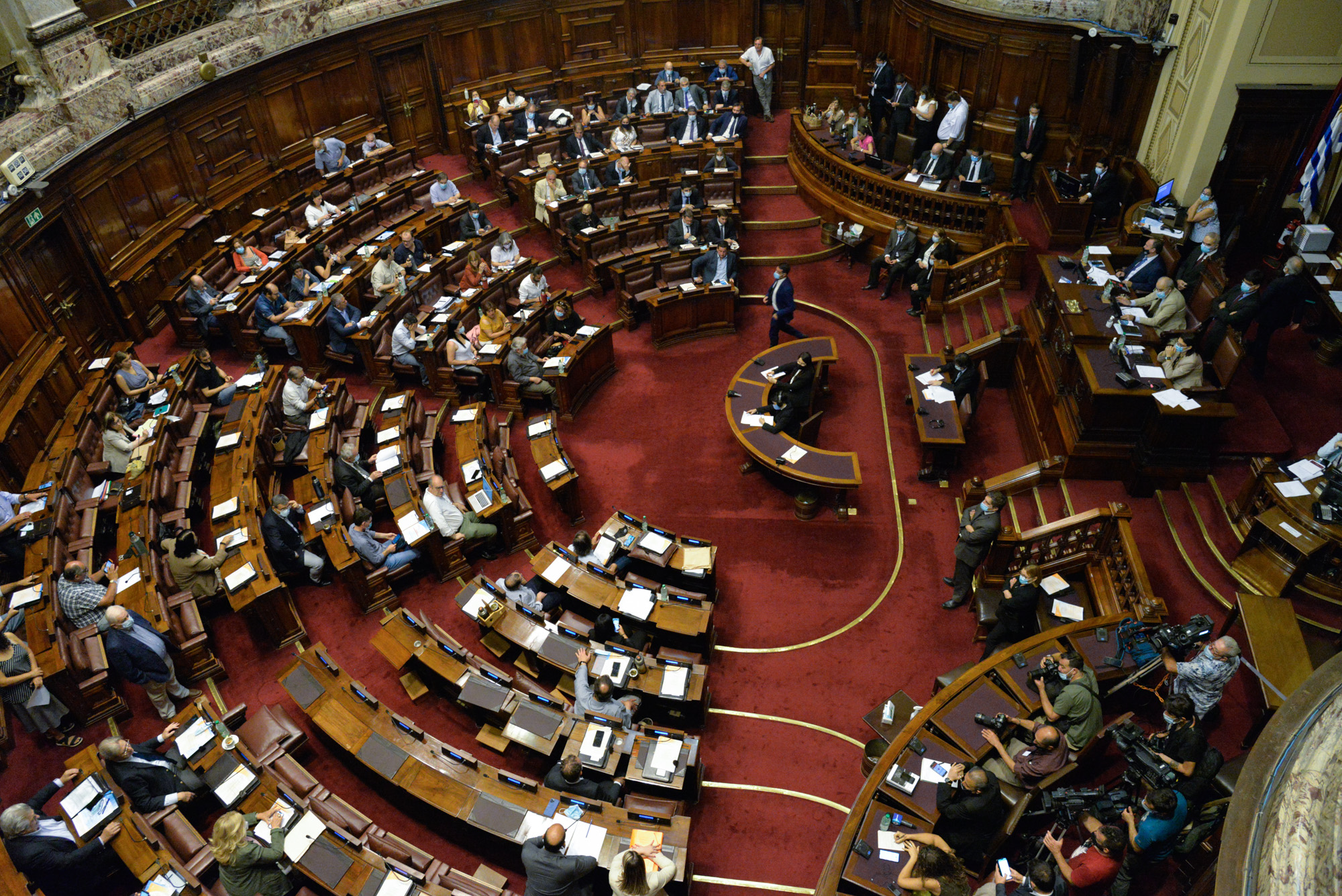 inteligencia aumento Definir Parlamento del Uruguay on Twitter: "Durante las sesiones de las Cámaras, el debate puede interrumpirse para promover las cuestiones de orden por un legislador, pudiendo estas ser rechazadas por el Presidente de inteligencia aumento Definir Parlamento del Uruguay on Twitter: "Durante las sesiones de las Cámaras, el debate puede interrumpirse para promover las cuestiones de orden por un legislador, pudiendo estas ser rechazadas por el Presidente de