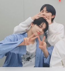 SHJ4EYUN's tweet photo. wonki cute so much >< https://t.co/XYppaysFZQ