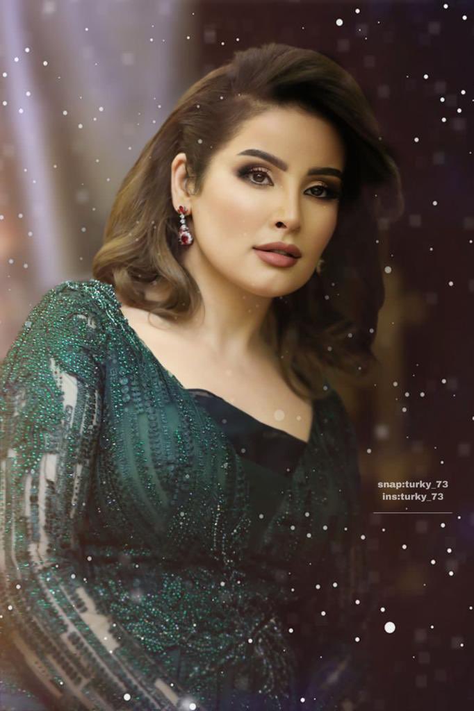 marowtv's tweet photo. صور من حفل  أفتتاح عطر @marwamohammadTV #مروه_محمد https://t.co/rMMVMMbwKZ