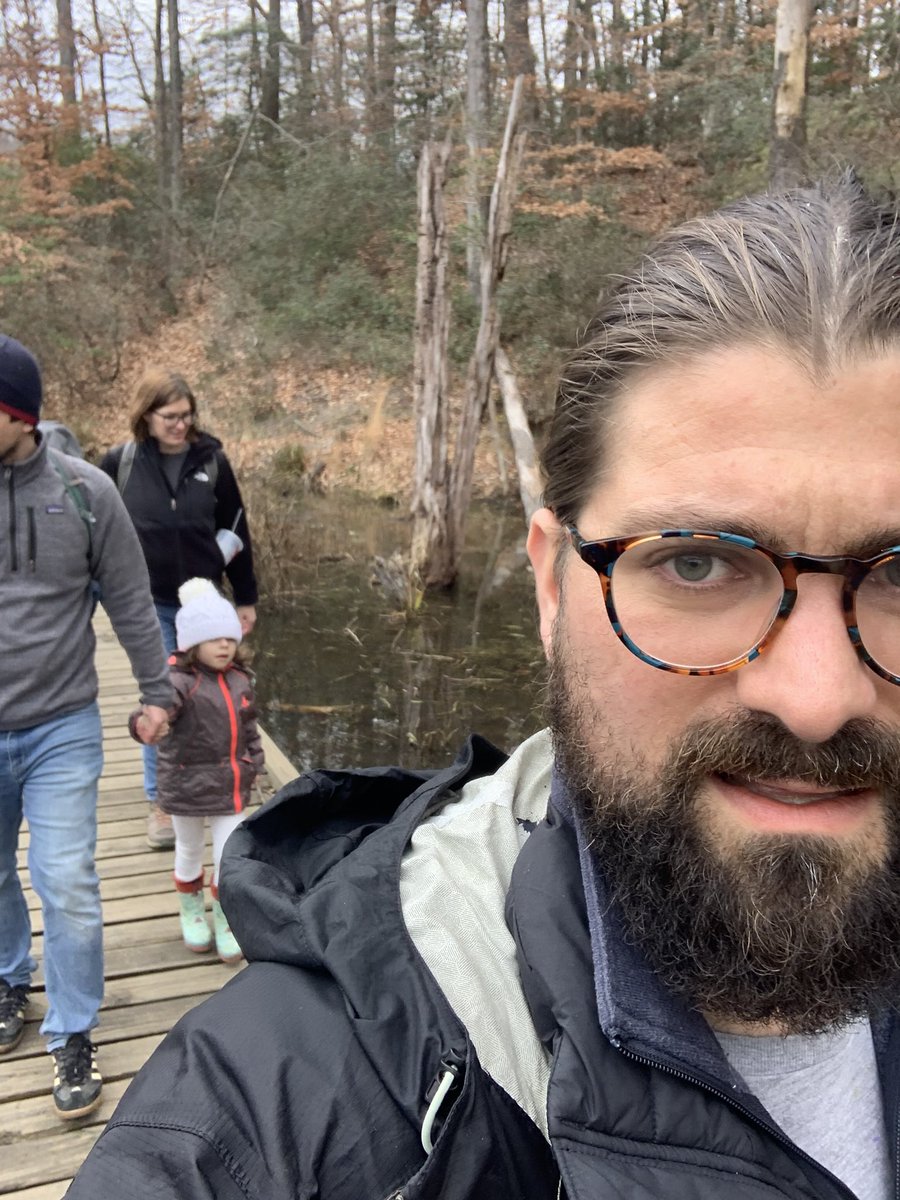 vincentghoste's tweet photo. Trying to find fossils in Maryland before getting back to the regular job. #calvertcliffs #maryland #fossils #wetlands https://t.co/bn2pryjmyK