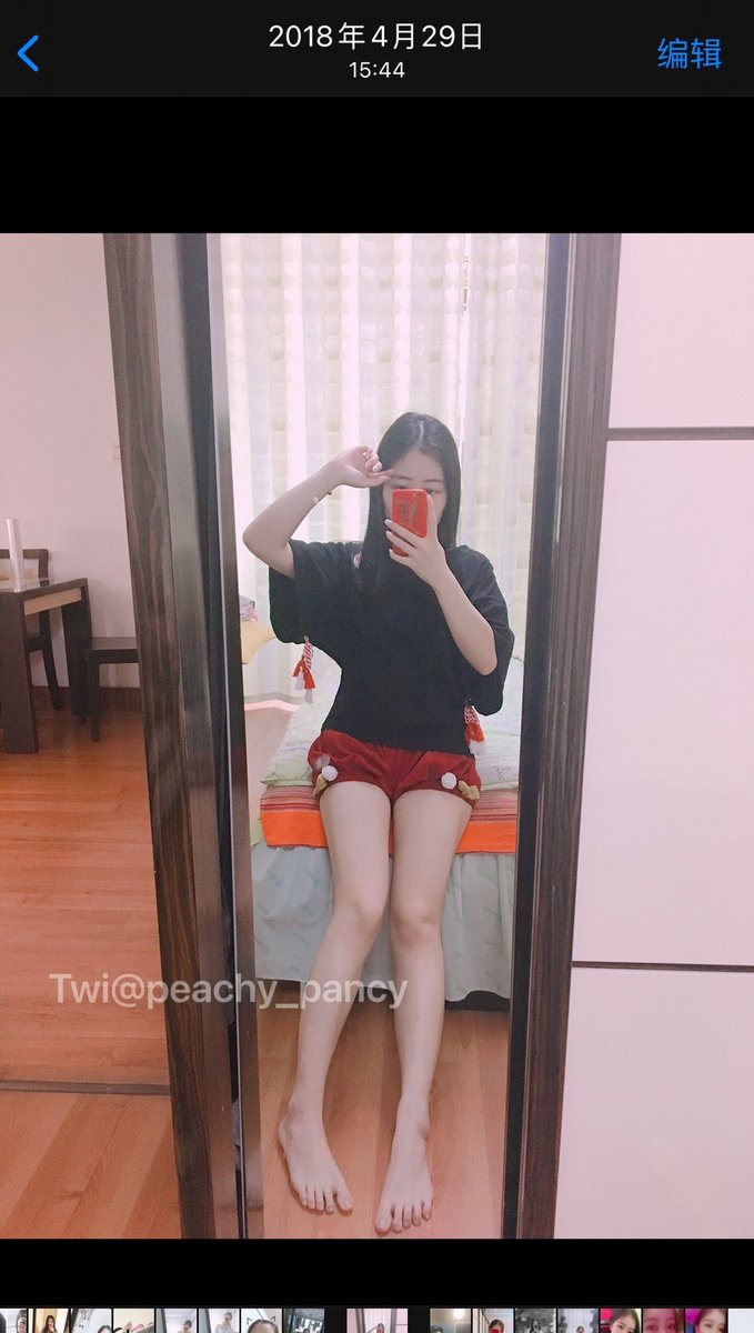 peachy_pancy's tweet photo. 突然翻到18年的老照片
想回到过去……🙉🙉 https://t.co/X7X76Zedke