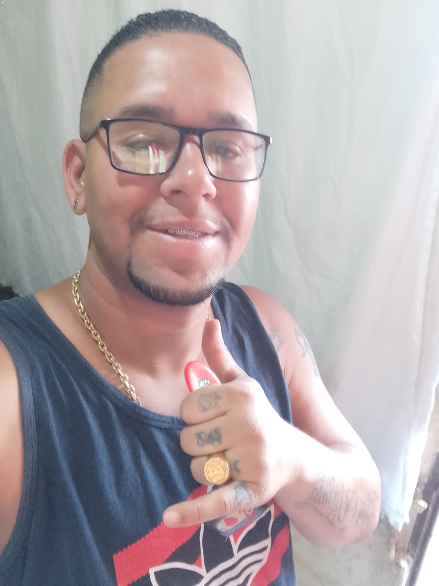 'O errado é correto, mas se você andar pelo certo o respeito é dobrado. 🤙👊