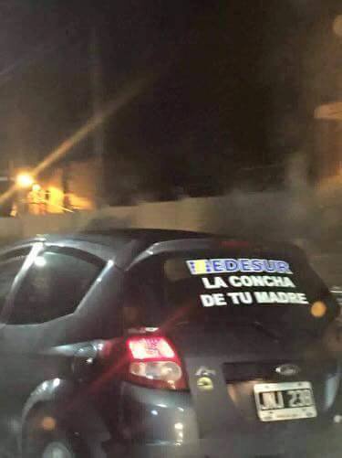 Dudux0801's tweet photo. Me vine de Venezuela a Argentina y @OficialEdesur me deja 15hs sin luz para hacerme sentir como en casa😍 https://t.co/DdAVEtm1E2